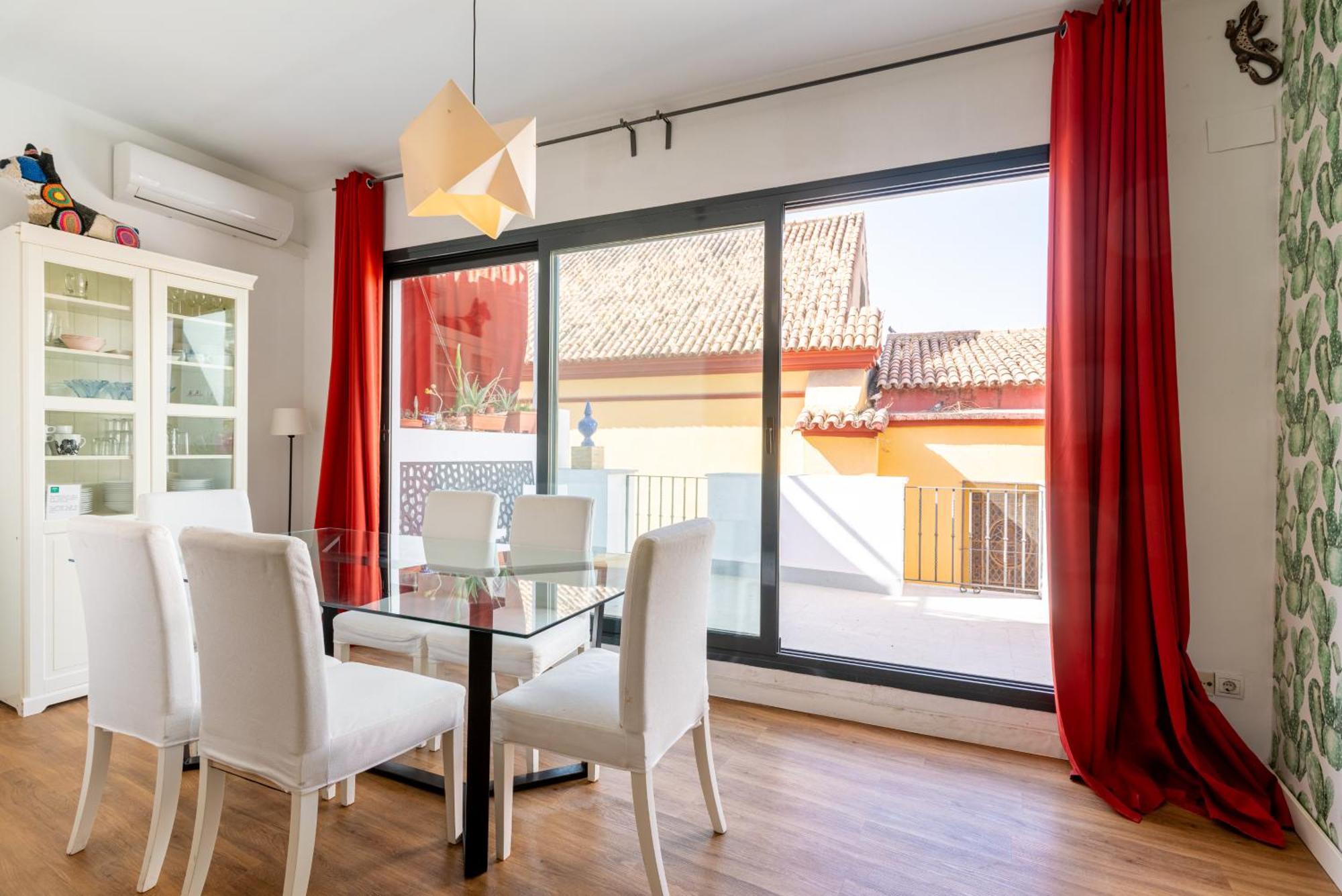 House Sevillana Parking Luaran gambar