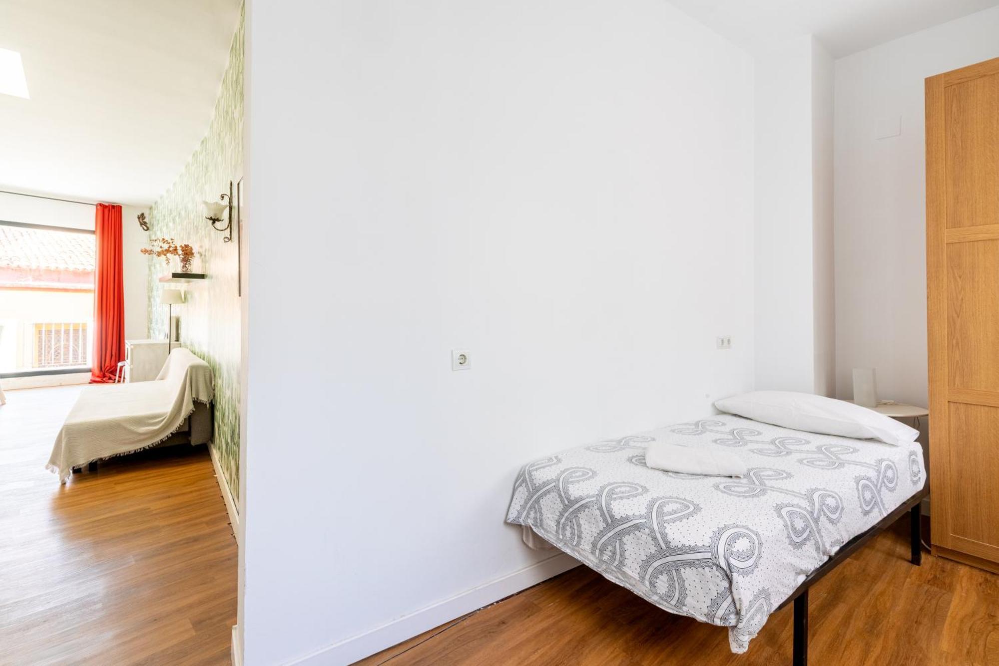 House Sevillana Parking Luaran gambar