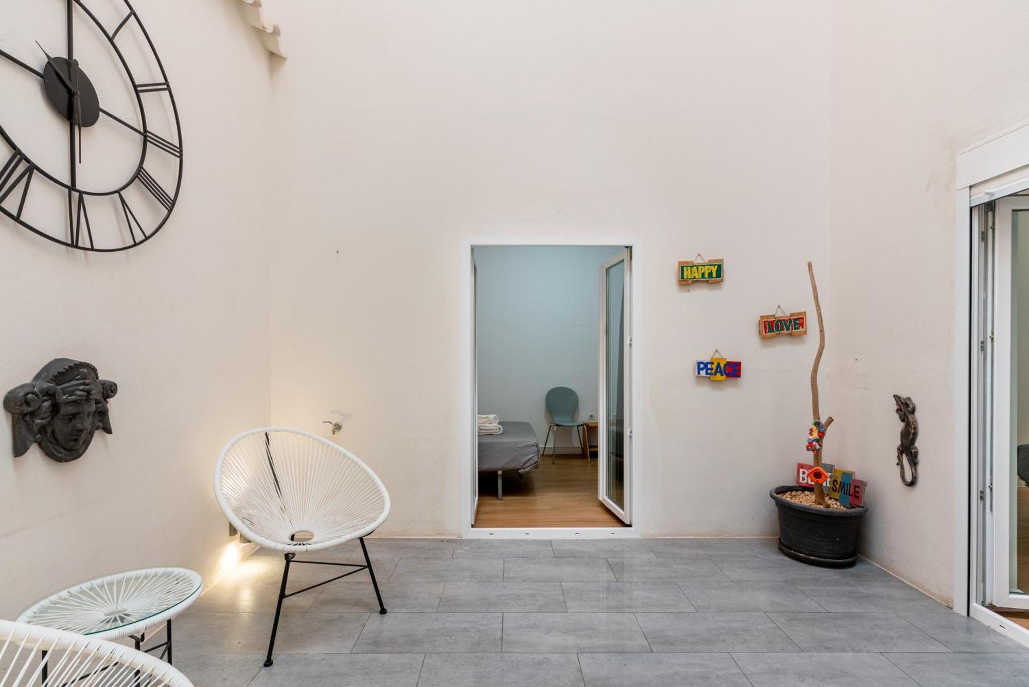 House Sevillana Parking Luaran gambar