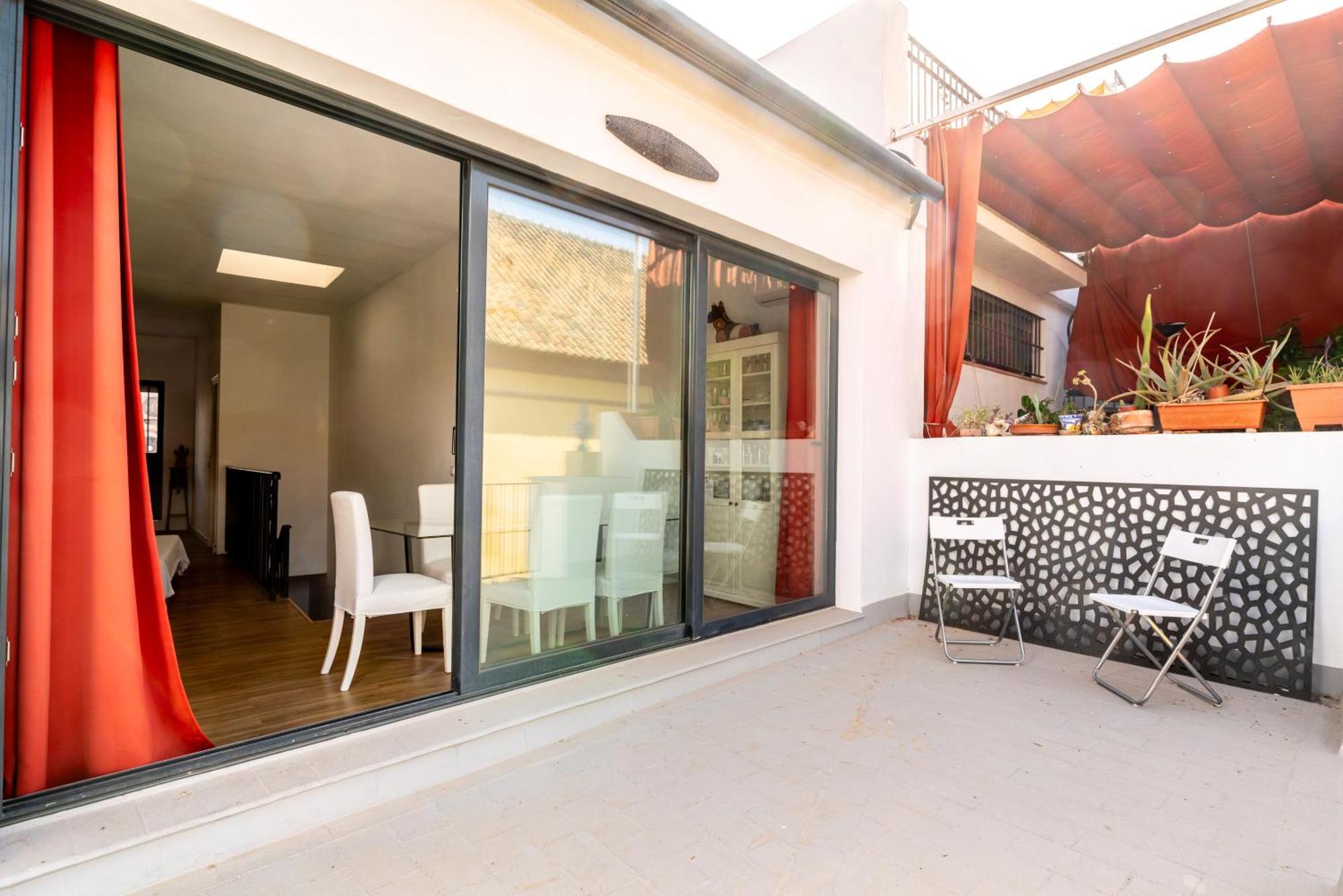 House Sevillana Parking Luaran gambar